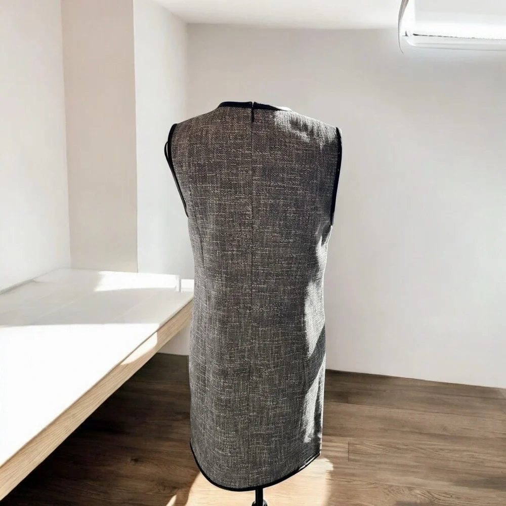 Theory Sleeveless Hi Crew Neck Dress Size 8 Black Tweed Canvas Mini‎ $395 Retail - Picture 3 of 9